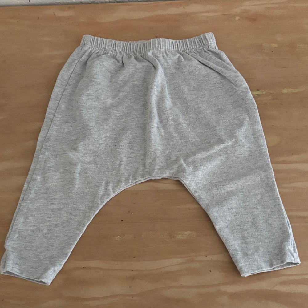 Old Navy Colorful Baby Outfit Collection - Picture 10 of 11